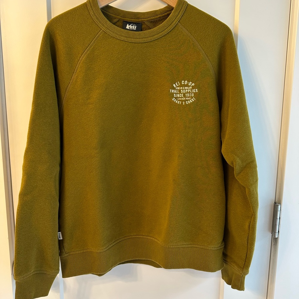 REI Men's Olive Green Sweater